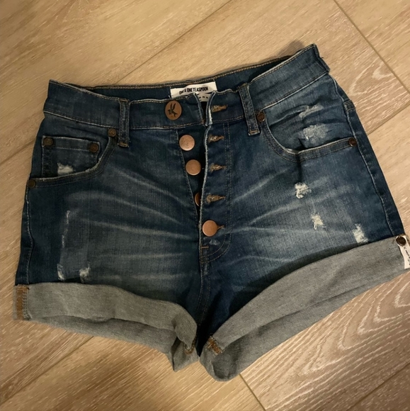 One teasspoon denim shorts size 25 - Picture 1 of 3